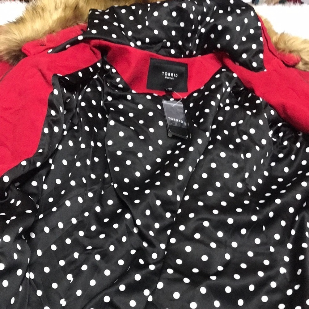 Torrid Red Toggle Coat with Faux Fur Hood 2X - Picture 10 of 12